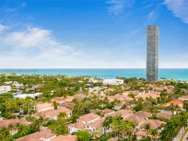 19390 Collins Avenue PH-24, sold in Oceanview Building A Cond, Sunny Isles Beach, FL