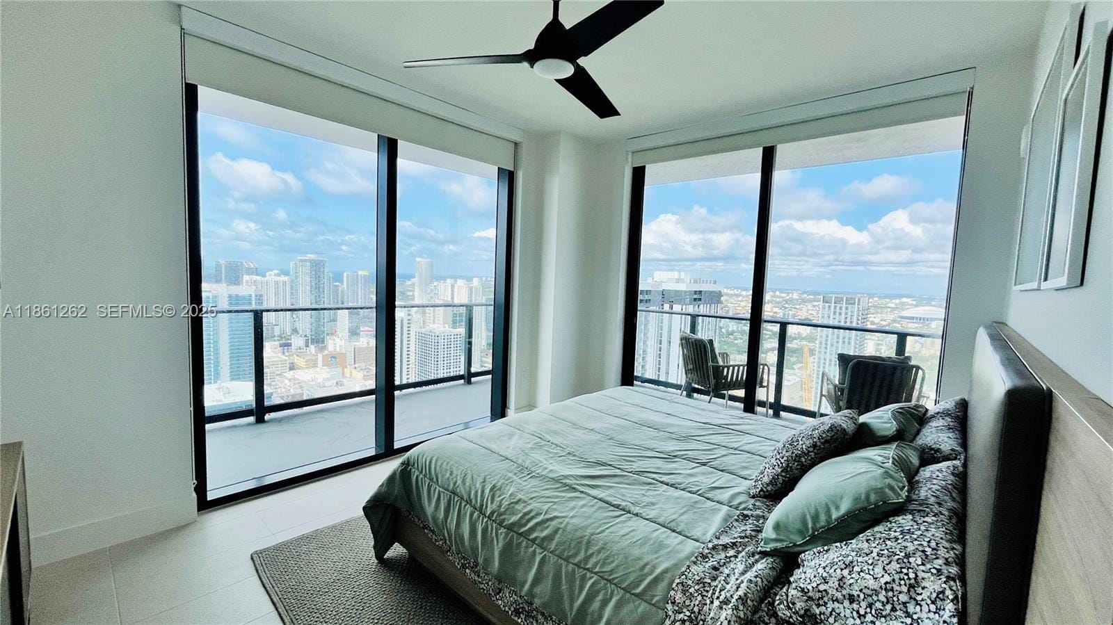 159 NE 6th Street 4605, Miami, FL 33132 photo 14