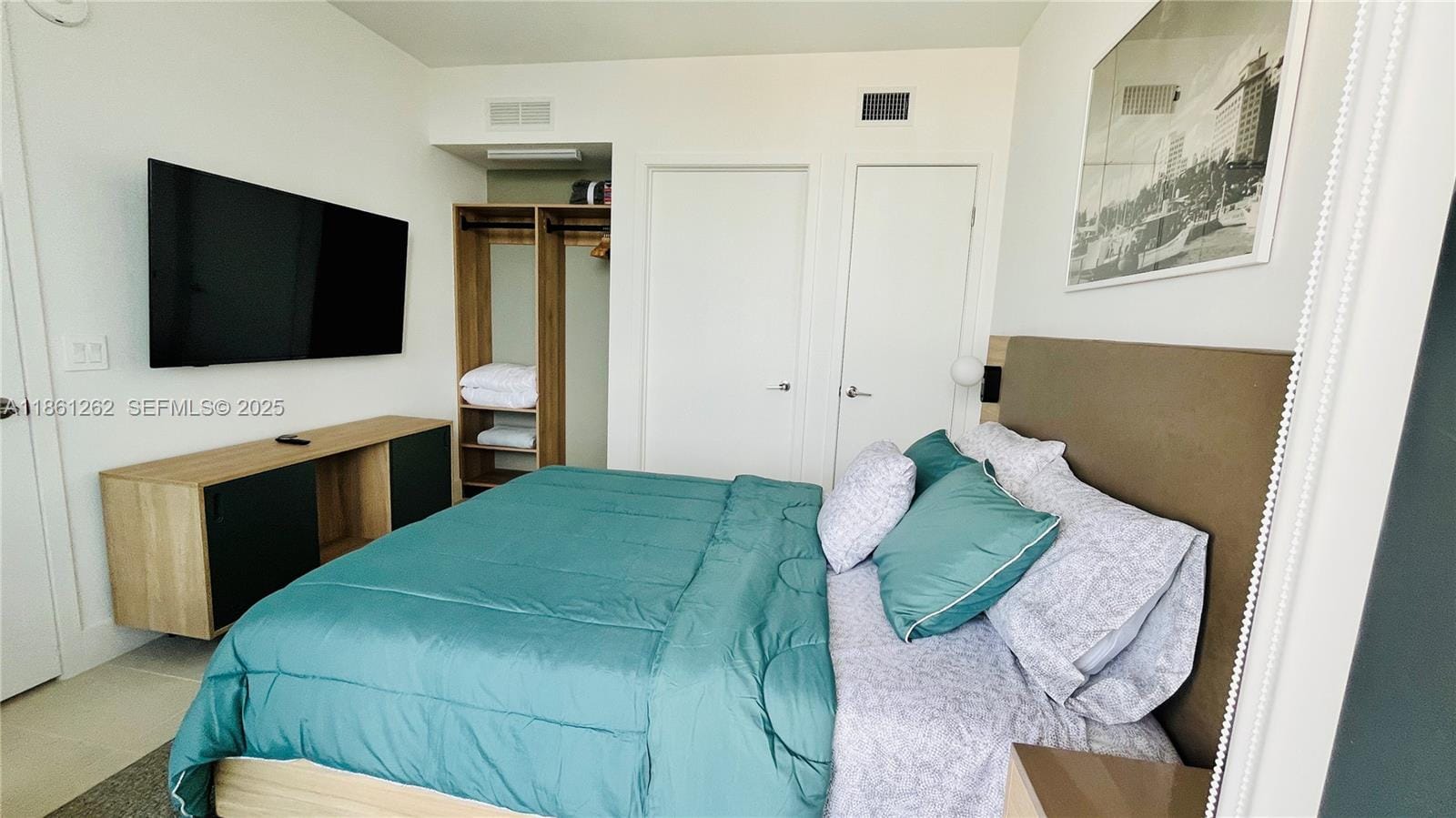 159 NE 6th Street 4605 — photo 9
