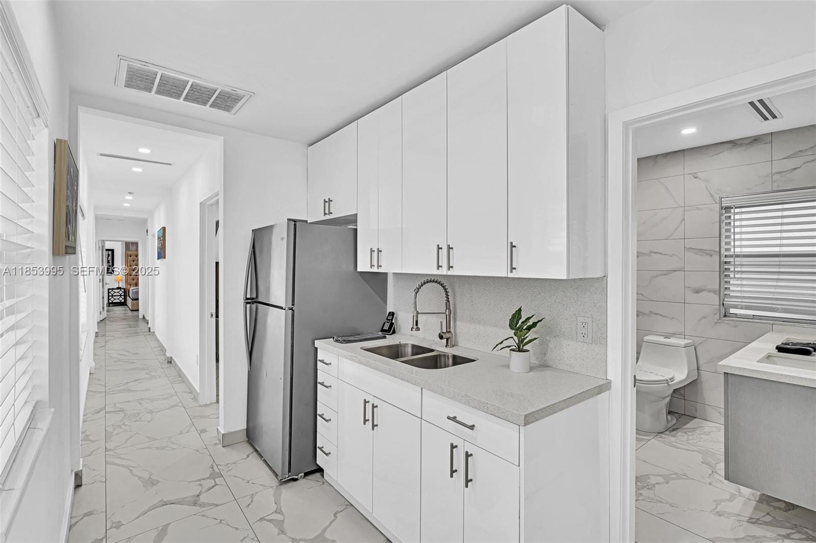 320 Missouri Street, Hollywood, FL 33019 photo 20