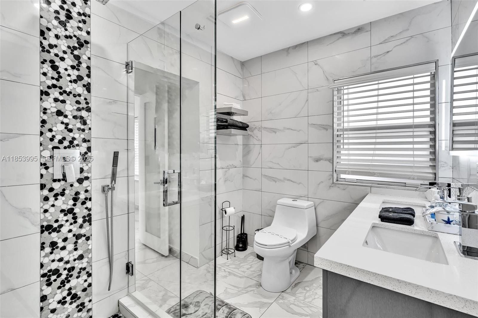 320 Missouri Street, Hollywood, FL 33019 photo 25