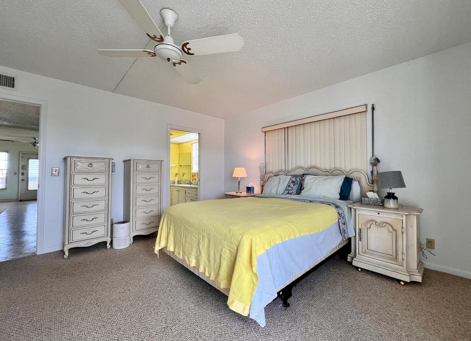 414 Greenbrier B — photo 11