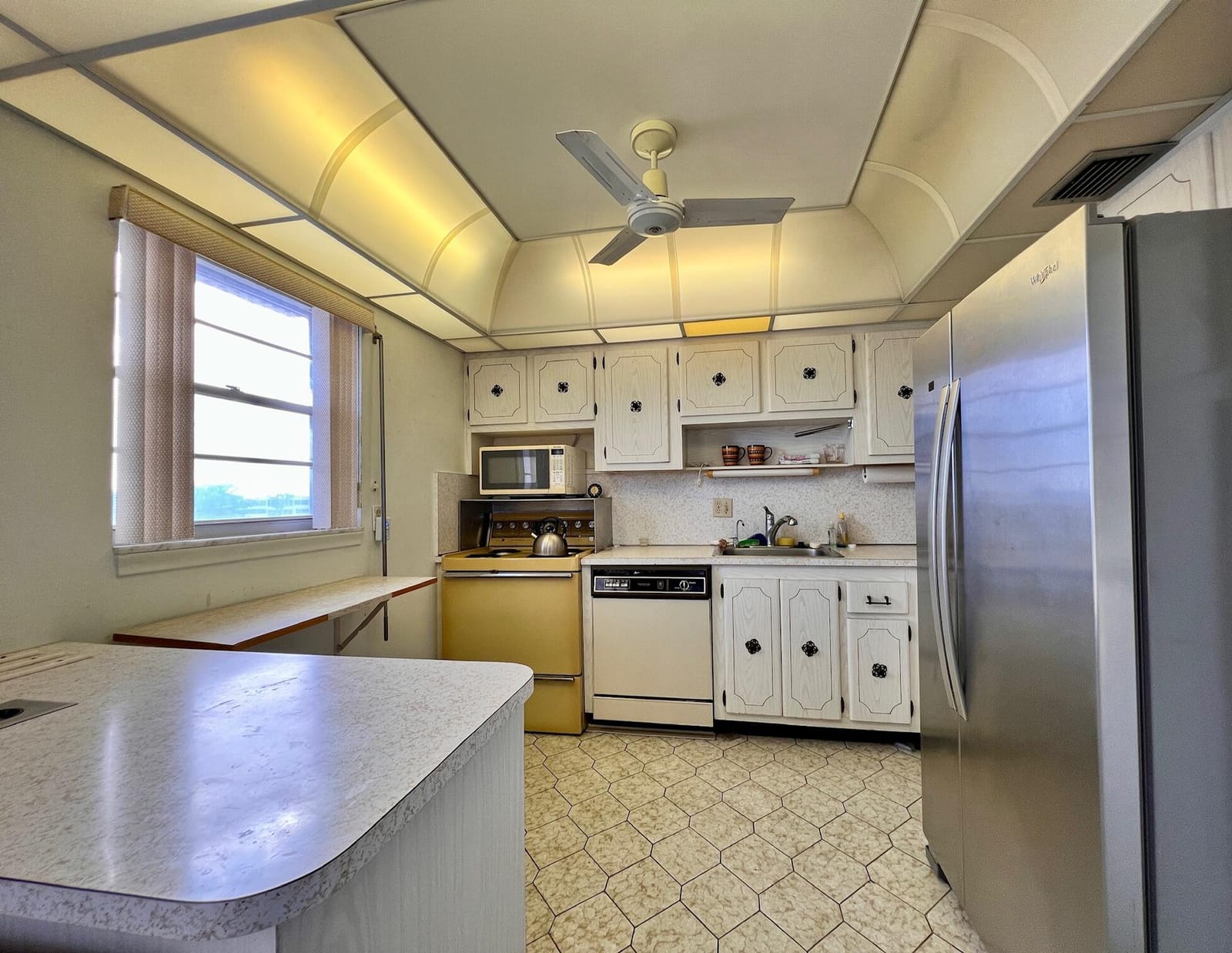 414 Greenbrier B — photo 4