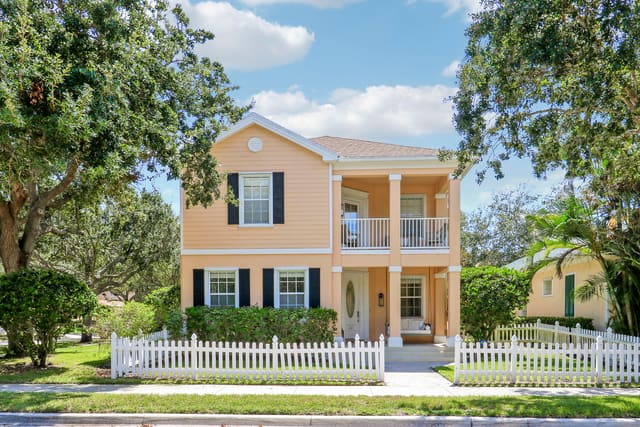 131 Rockingham Road, Jupiter, FL 33458