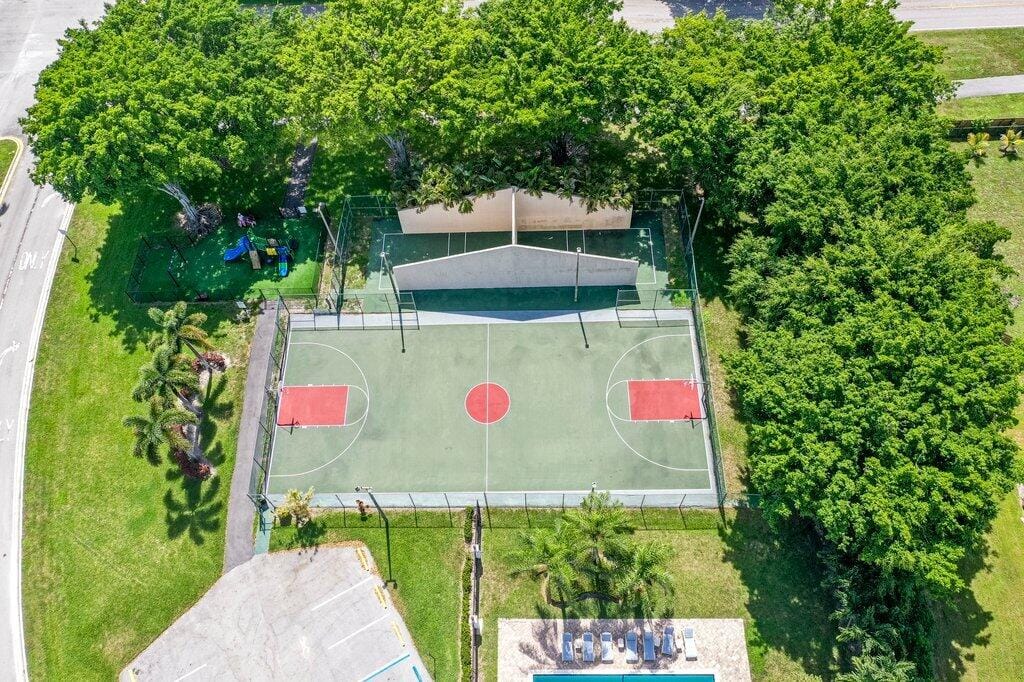 9090 Chatsworth Cascades, Boca Raton, FL 33434 photo 28