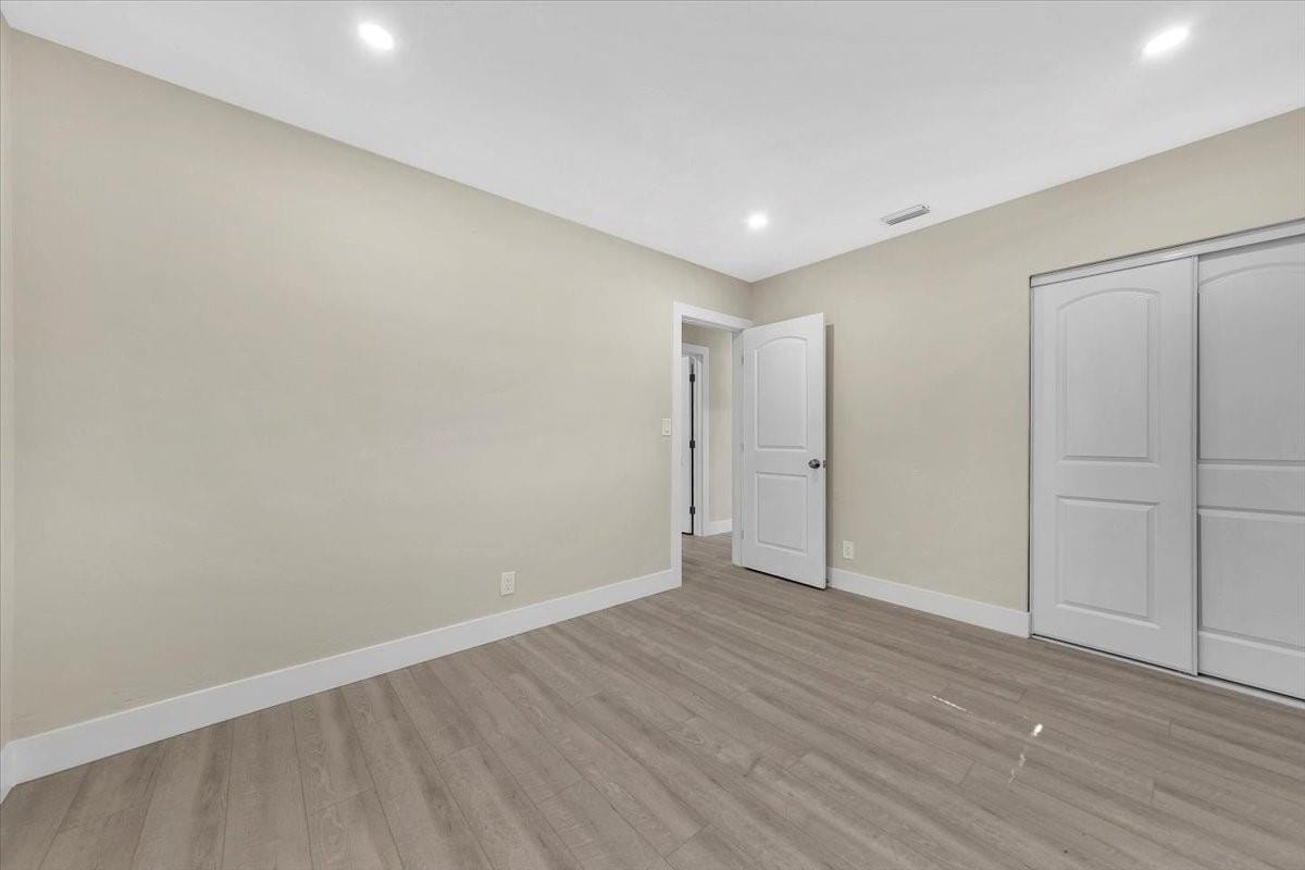 4687 NE 18th Avenue, Oakland Park, FL 33334 photo 27