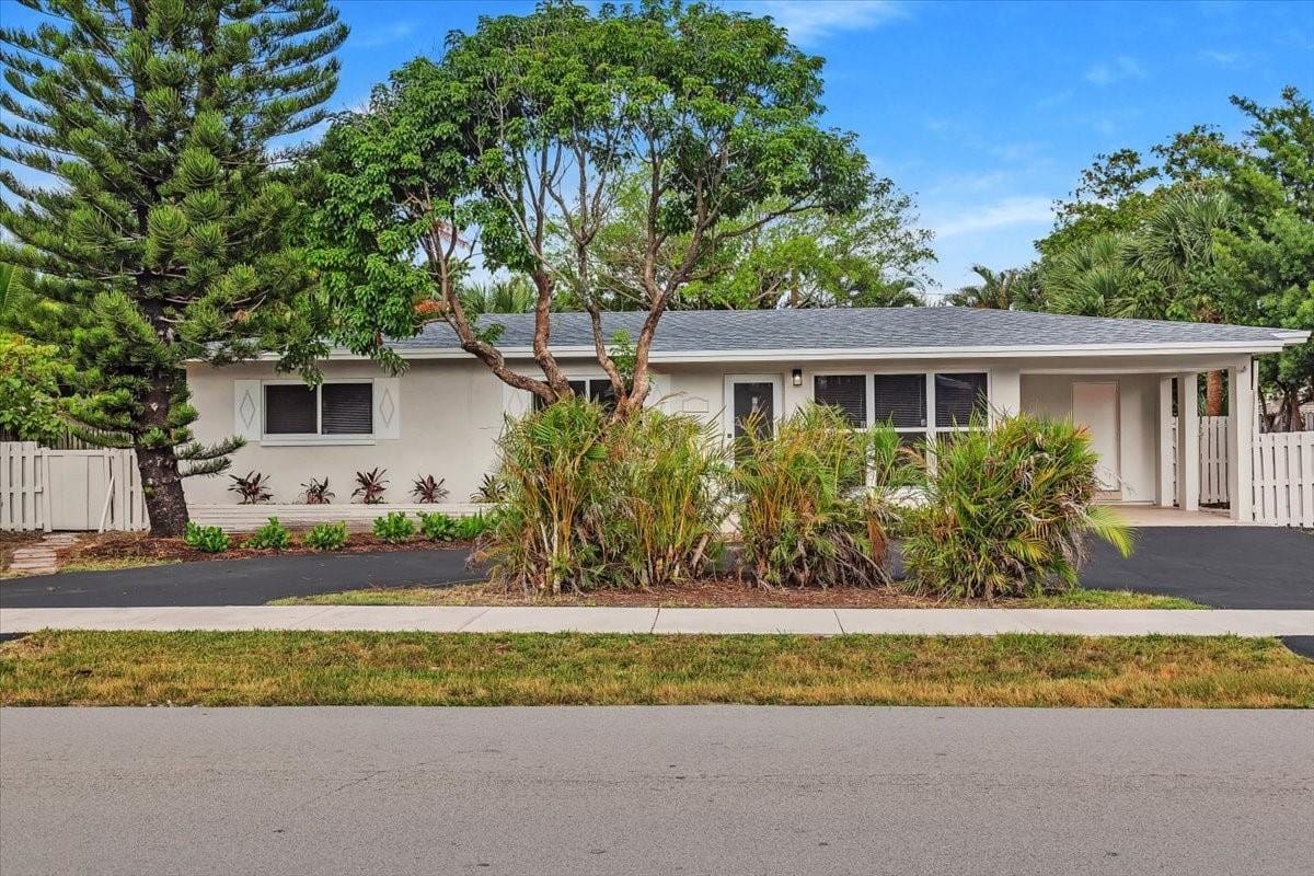 4687 NE 18th Avenue, Oakland Park, FL 33334 photo 4
