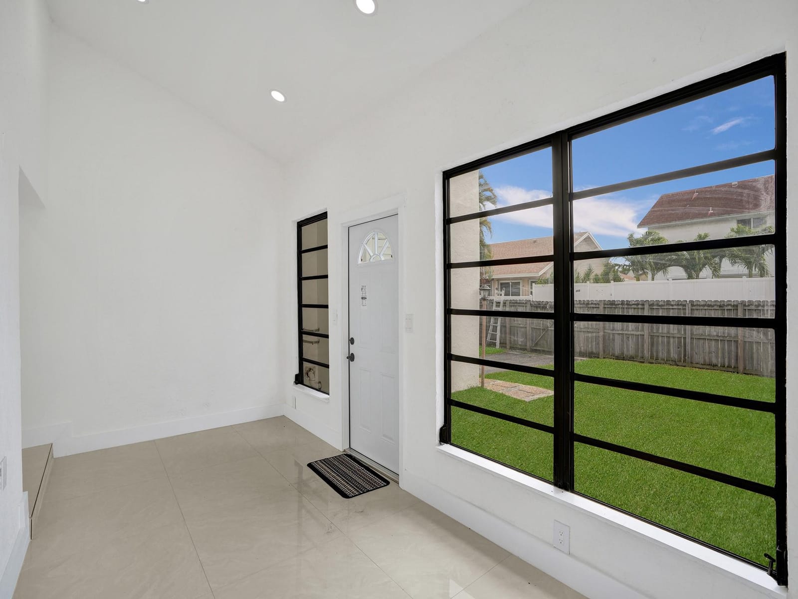 200 SE 7th Street, Dania Beach, FL 33004 photo 8