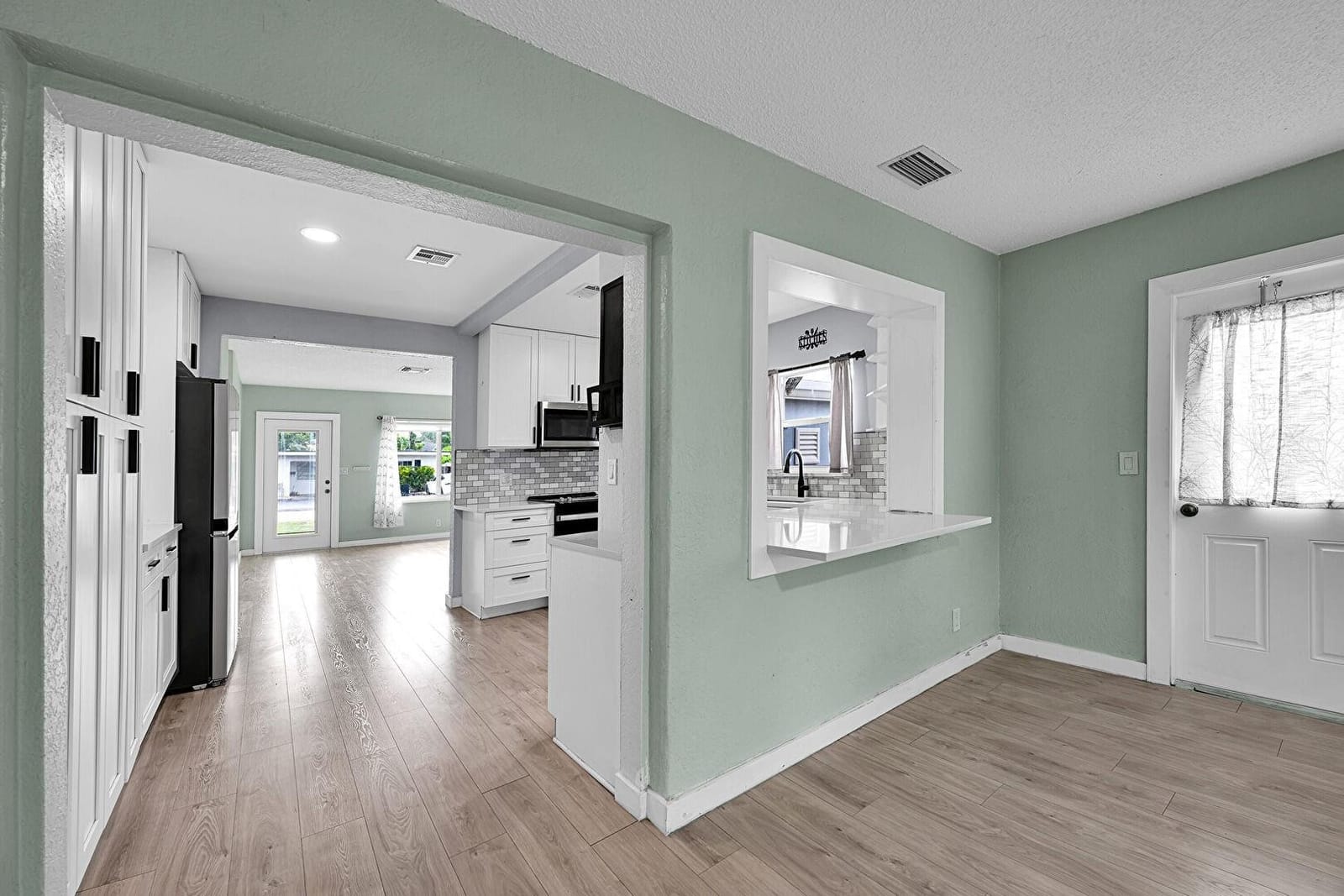 801 SW 14th Court — photo 7