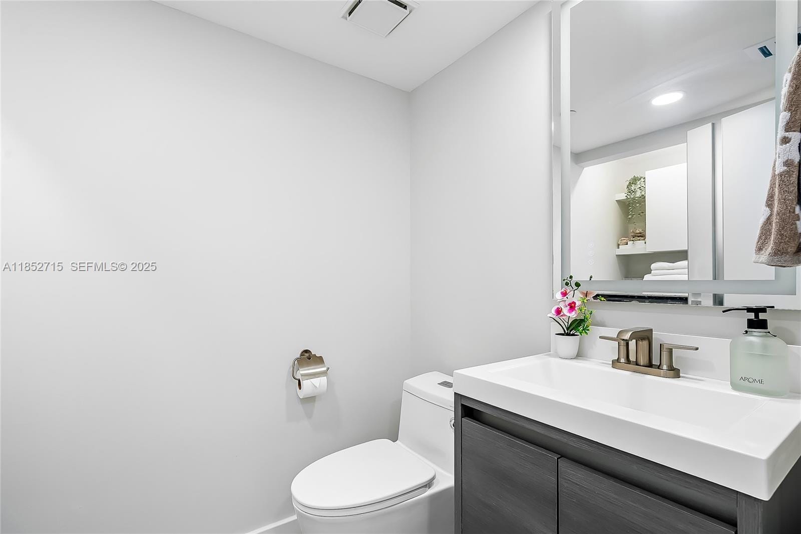 16445 Collins Avenue 2322, Sunny Isles Beach, FL 33160 photo 24