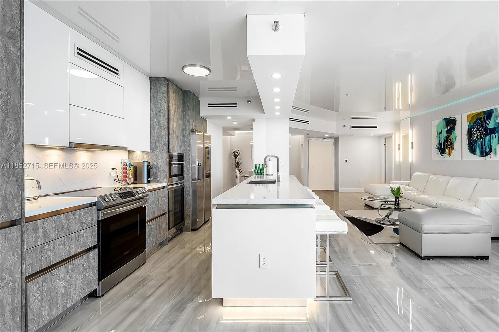 16445 Collins Avenue 2322, Sunny Isles Beach, FL 33160 photo 4