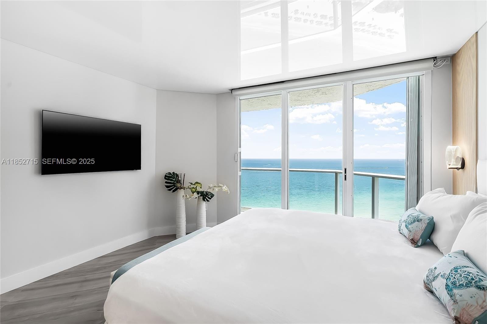 16445 Collins Avenue 2322, Sunny Isles Beach, FL 33160 photo 5