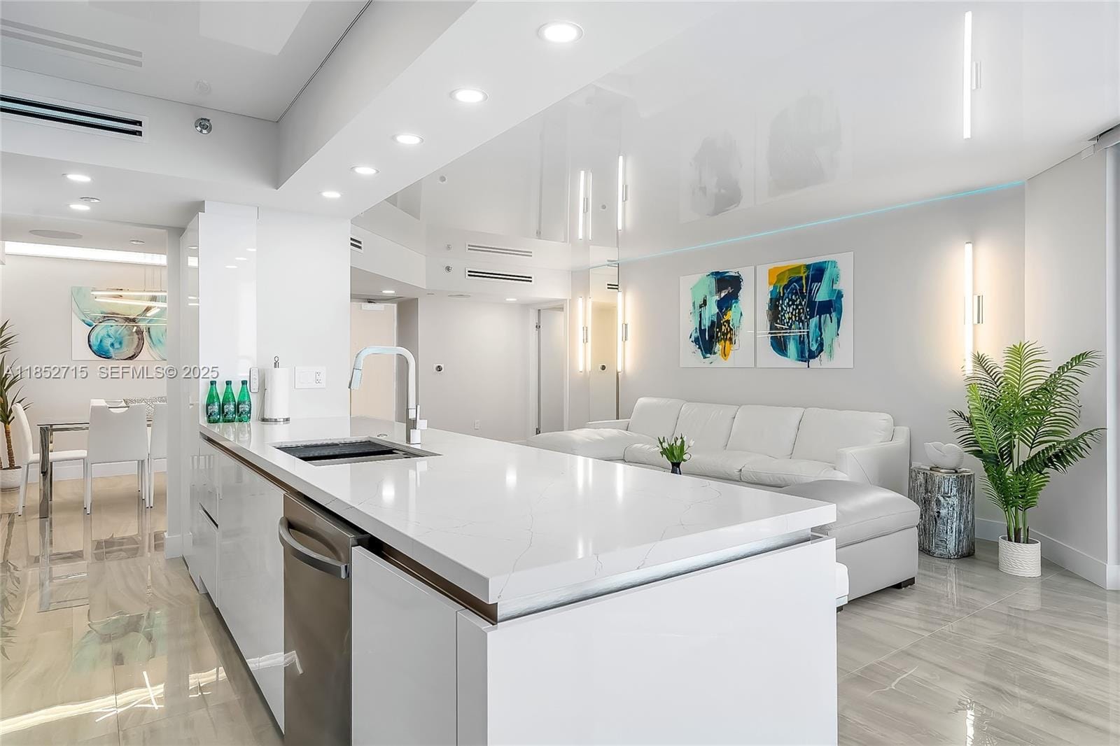 16445 Collins Avenue 2322, Sunny Isles Beach, FL 33160 photo 9
