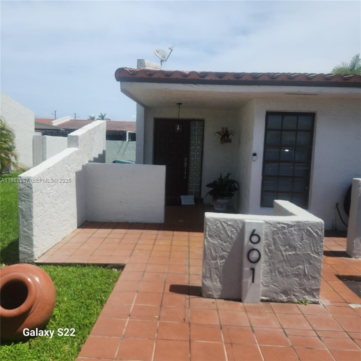 601 SW 94th Court, Miami, FL 33174 photo 2