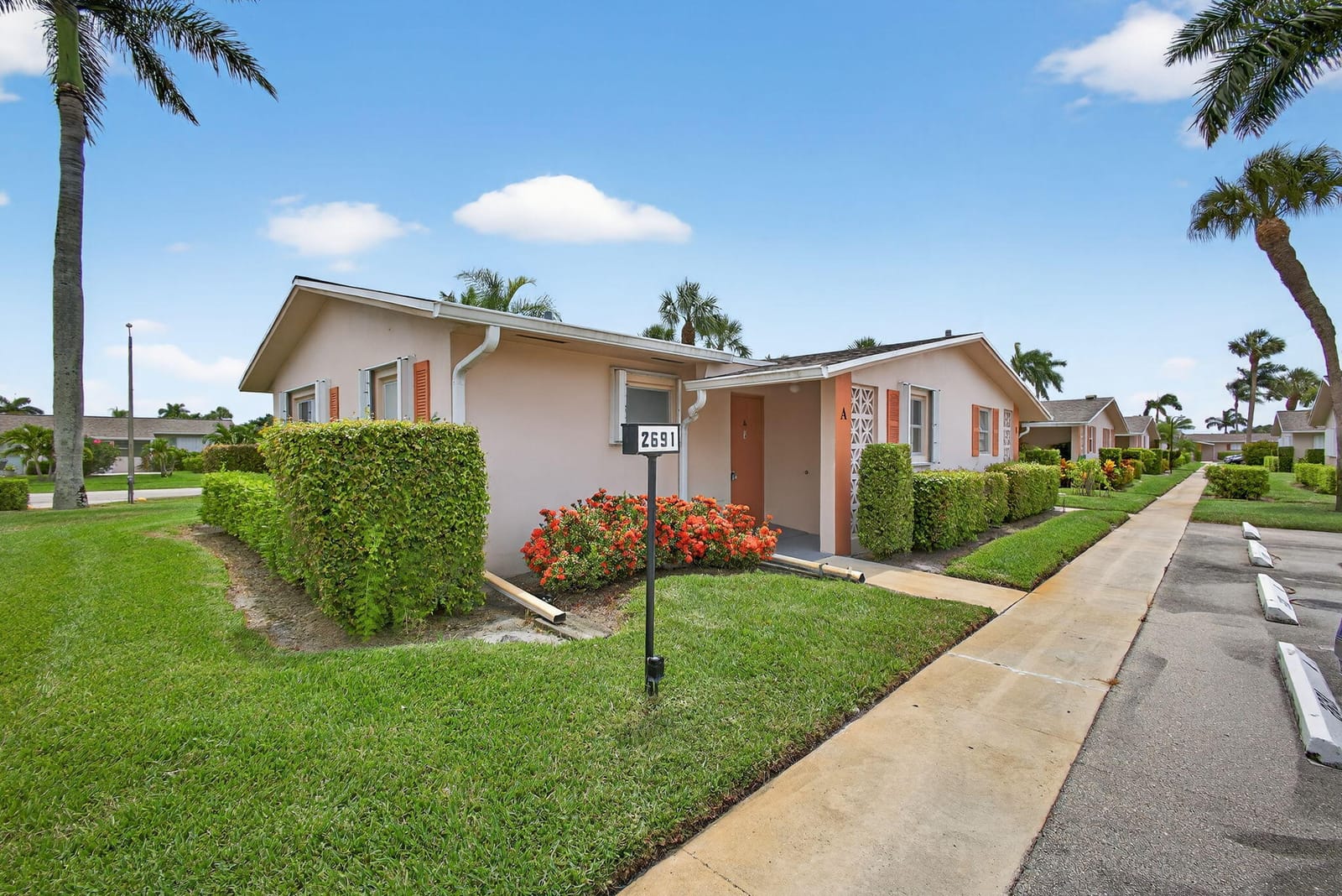 2691 Dudley Drive E A, West Palm Beach, FL 33415 photo 2