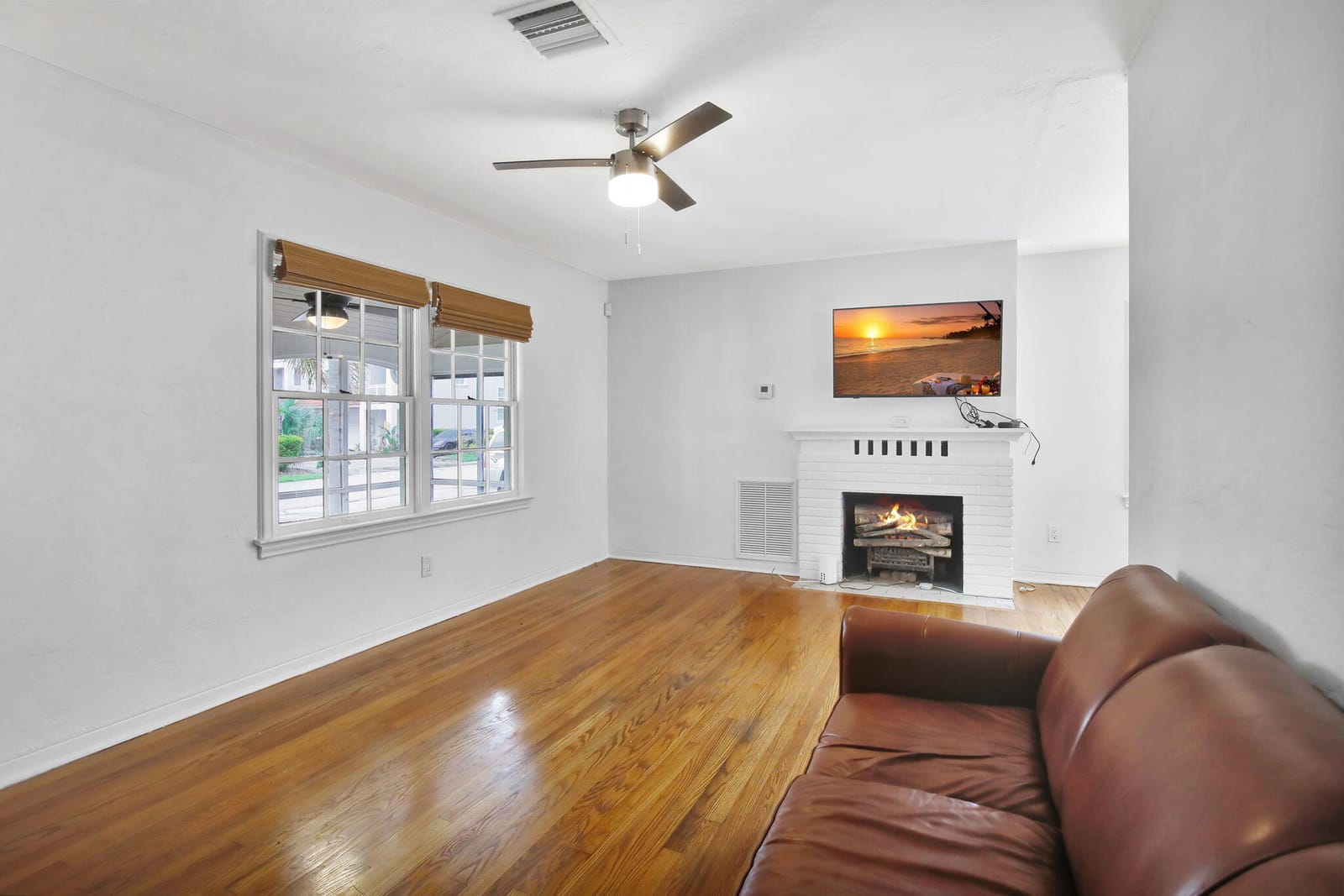 1635 Hayes Street, Hollywood, FL 33020 photo 13