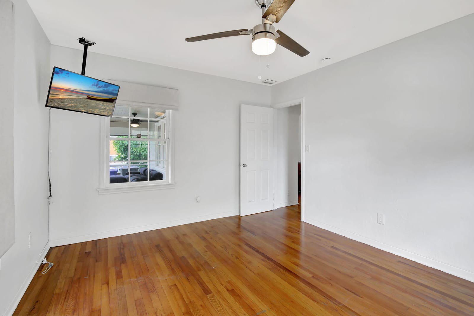 1635 Hayes Street — photo 6