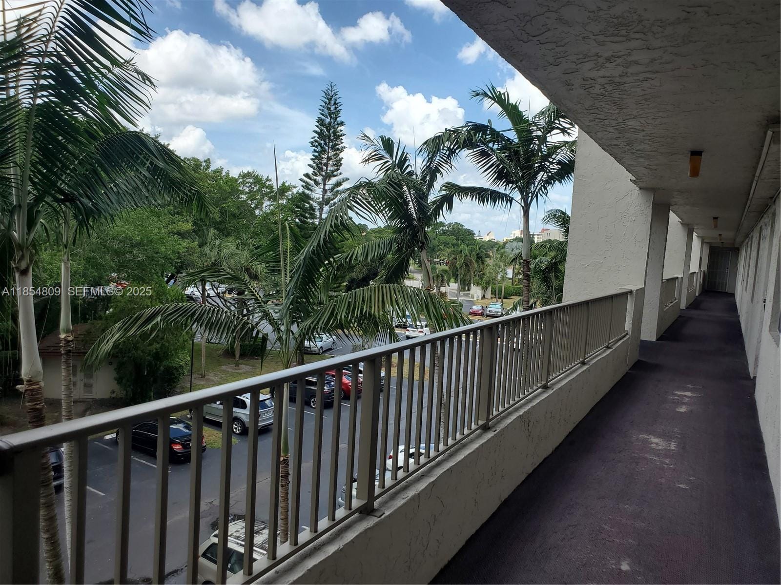 3940 Inverrary Boulevard 402-A — photo 3