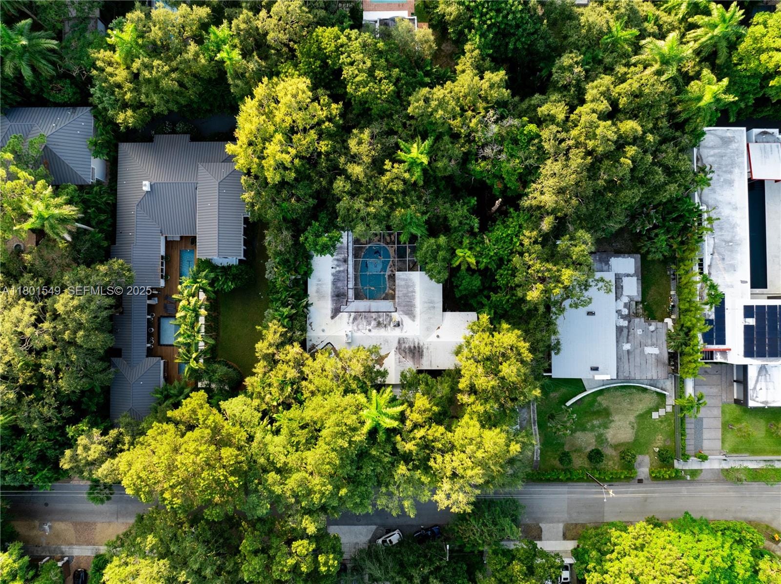 2850 Natoma Street, Coconut Grove, FL 33133