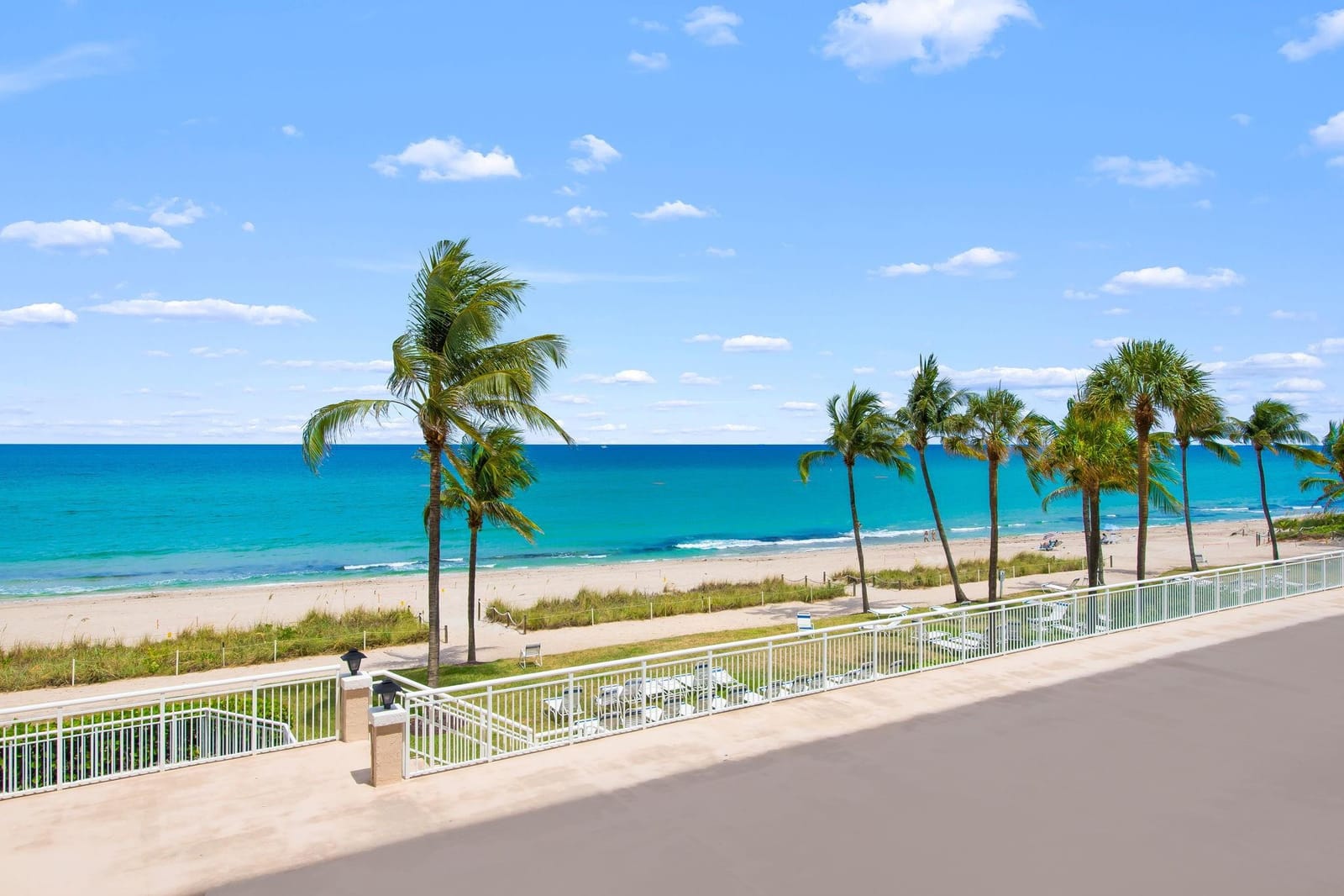 1051 Hillsboro Mile 308E, Hillsboro Beach, FL 33062