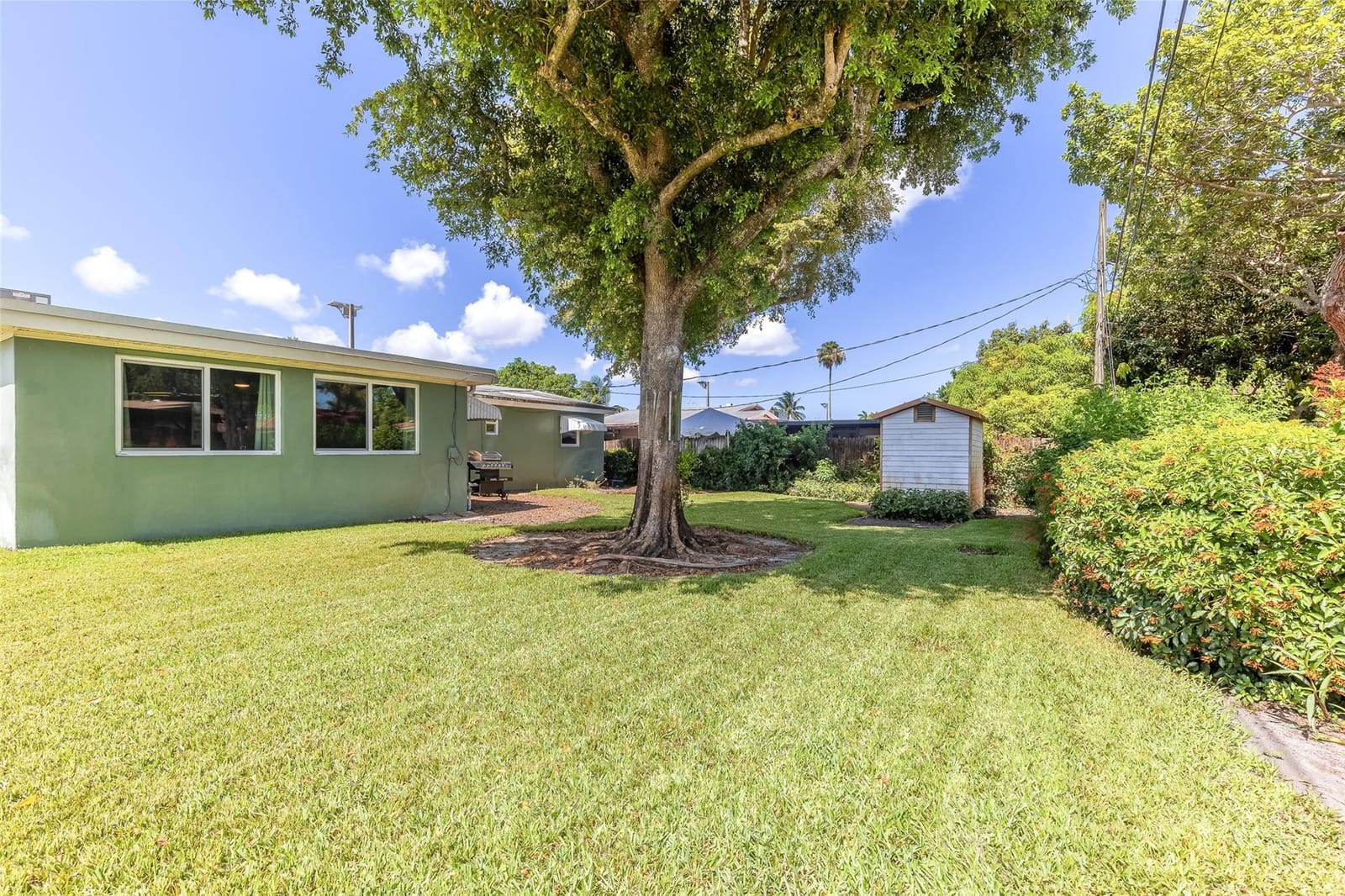 4496 SW 49th Court — photo 3