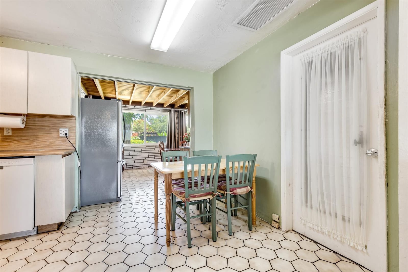4496 SW 49th Court — photo 10