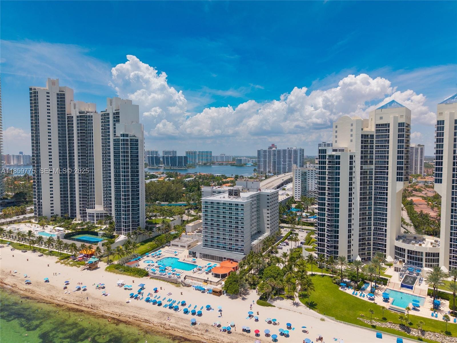 19201 Collins Avenue 822, Sunny Isles Beach, FL 33160 photo 16