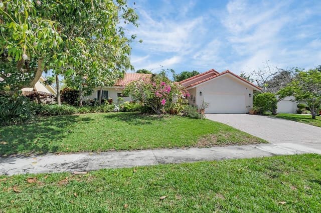 2407 NW 30th Road, Boca Raton, FL 33431