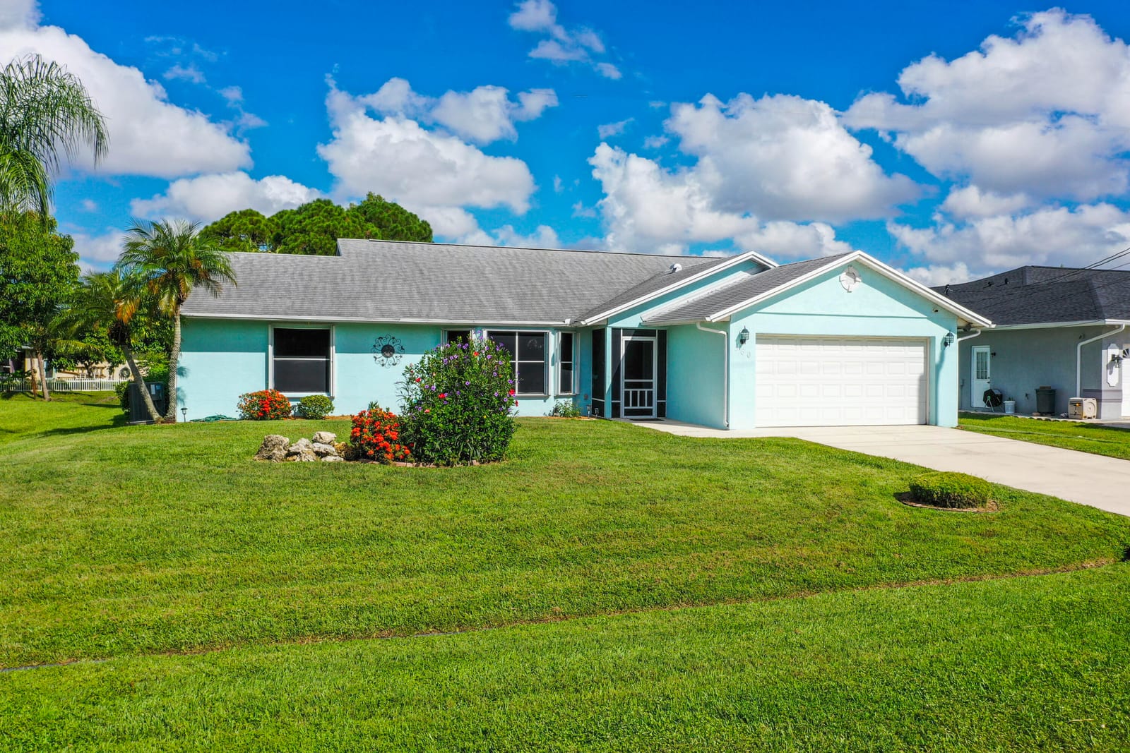560 SE Nome Drive, Port St. Lucie, FL 34984