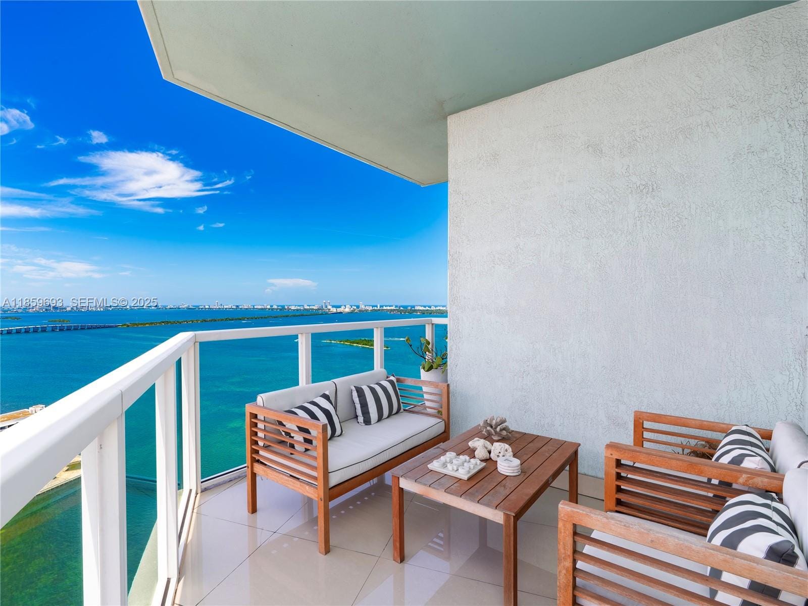 1900 N Bayshore Drive 3712, Miami, FL 33132 photo 15