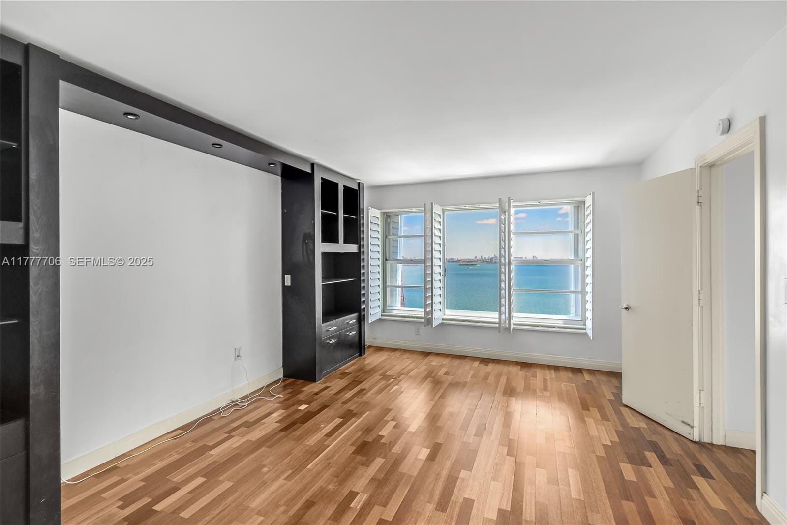 11111 Biscayne Boulevard 16G, Miami, FL 33181 photo 14