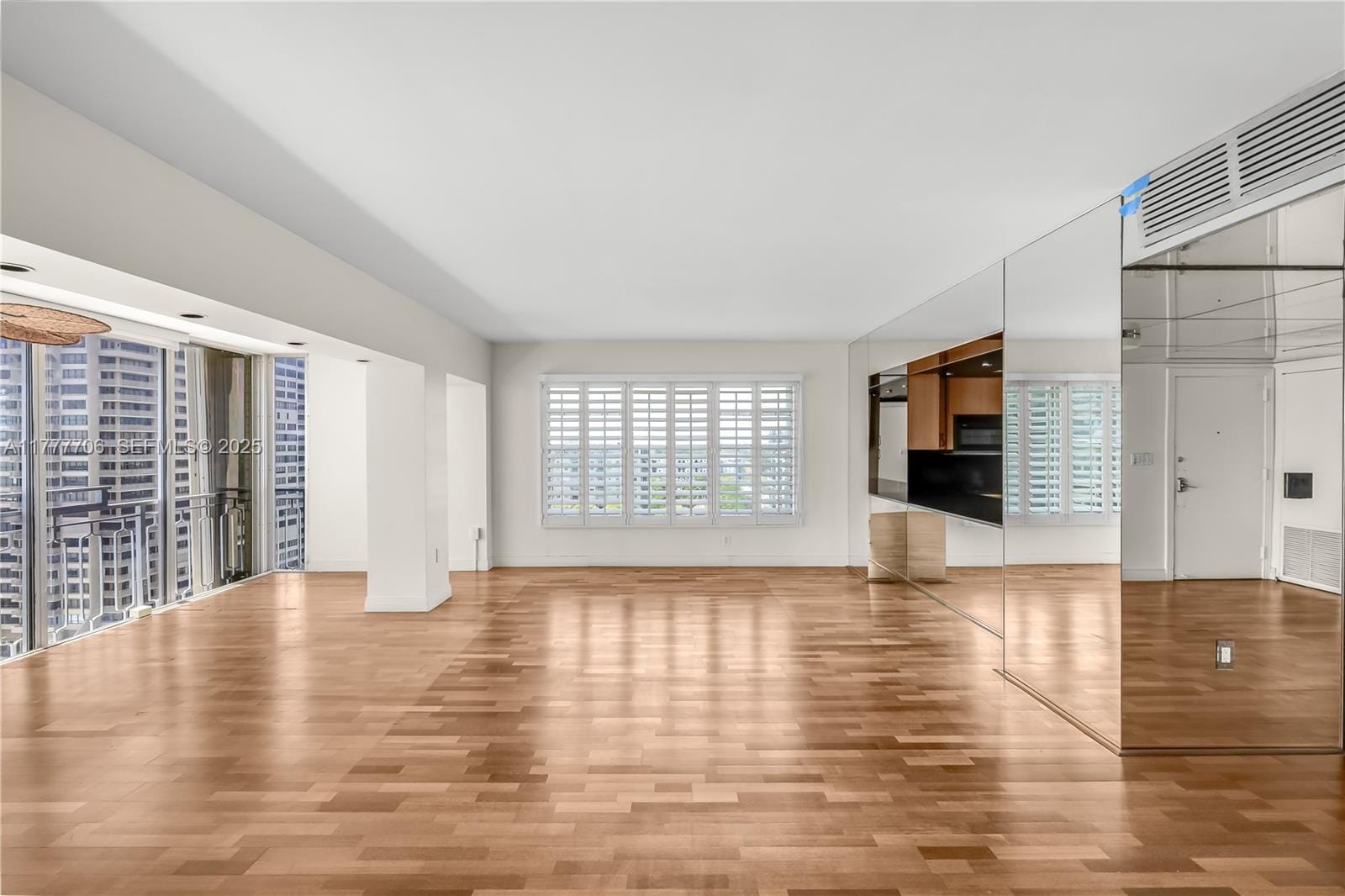 11111 Biscayne Boulevard 16G, Miami, FL 33181 photo 22