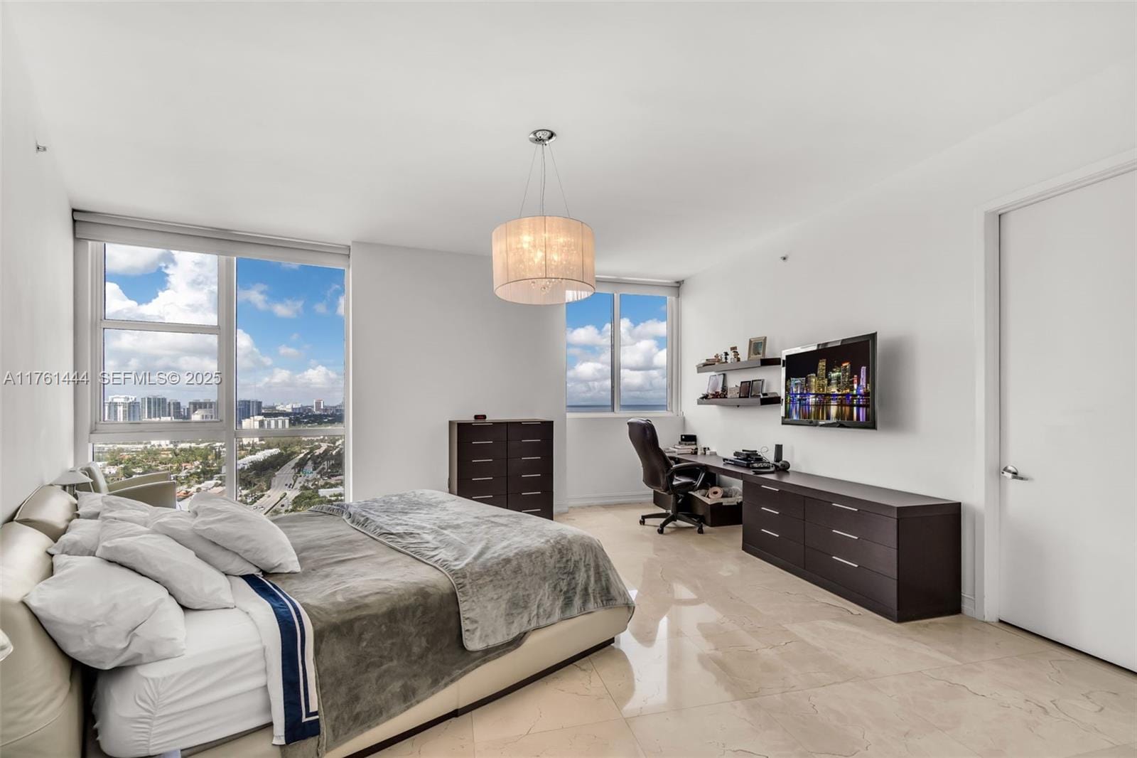 18201 Collins Avenue 3601, Sunny Isles Beach, FL 33160 photo 16