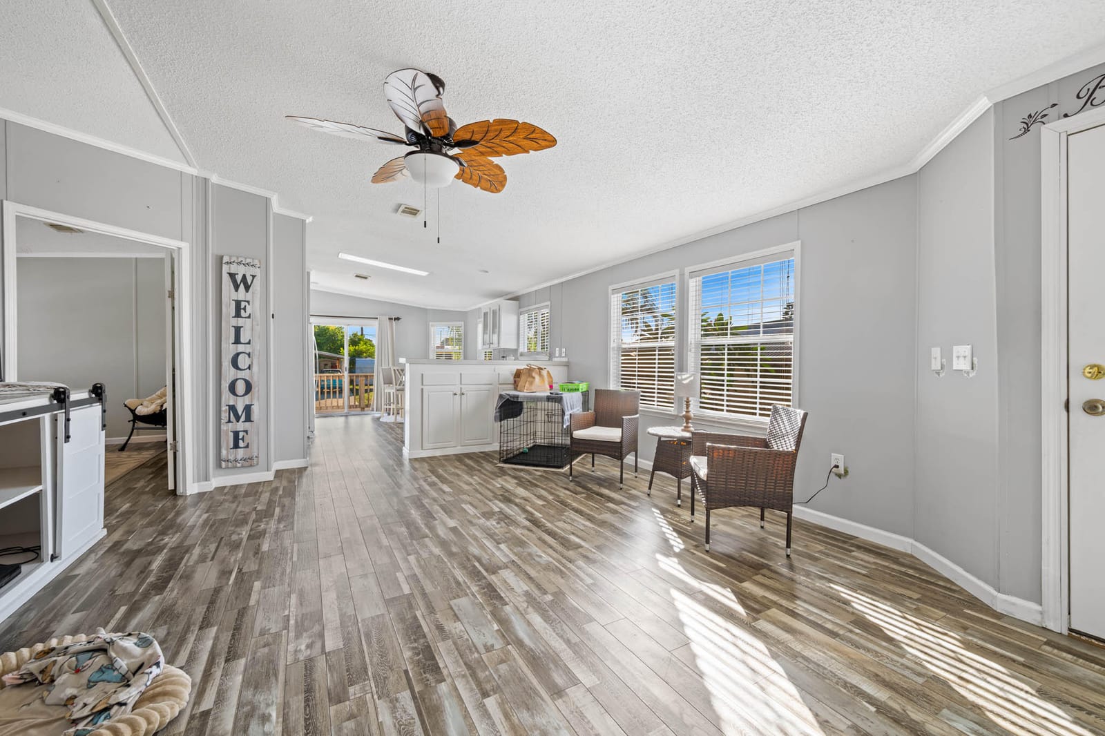 8321 SE Skylark Avenue — photo 2