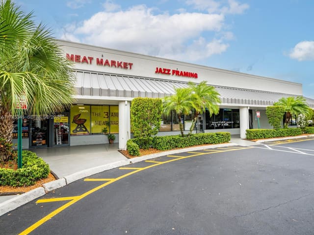 1320 SW 160th Avenue, Weston, FL 33326