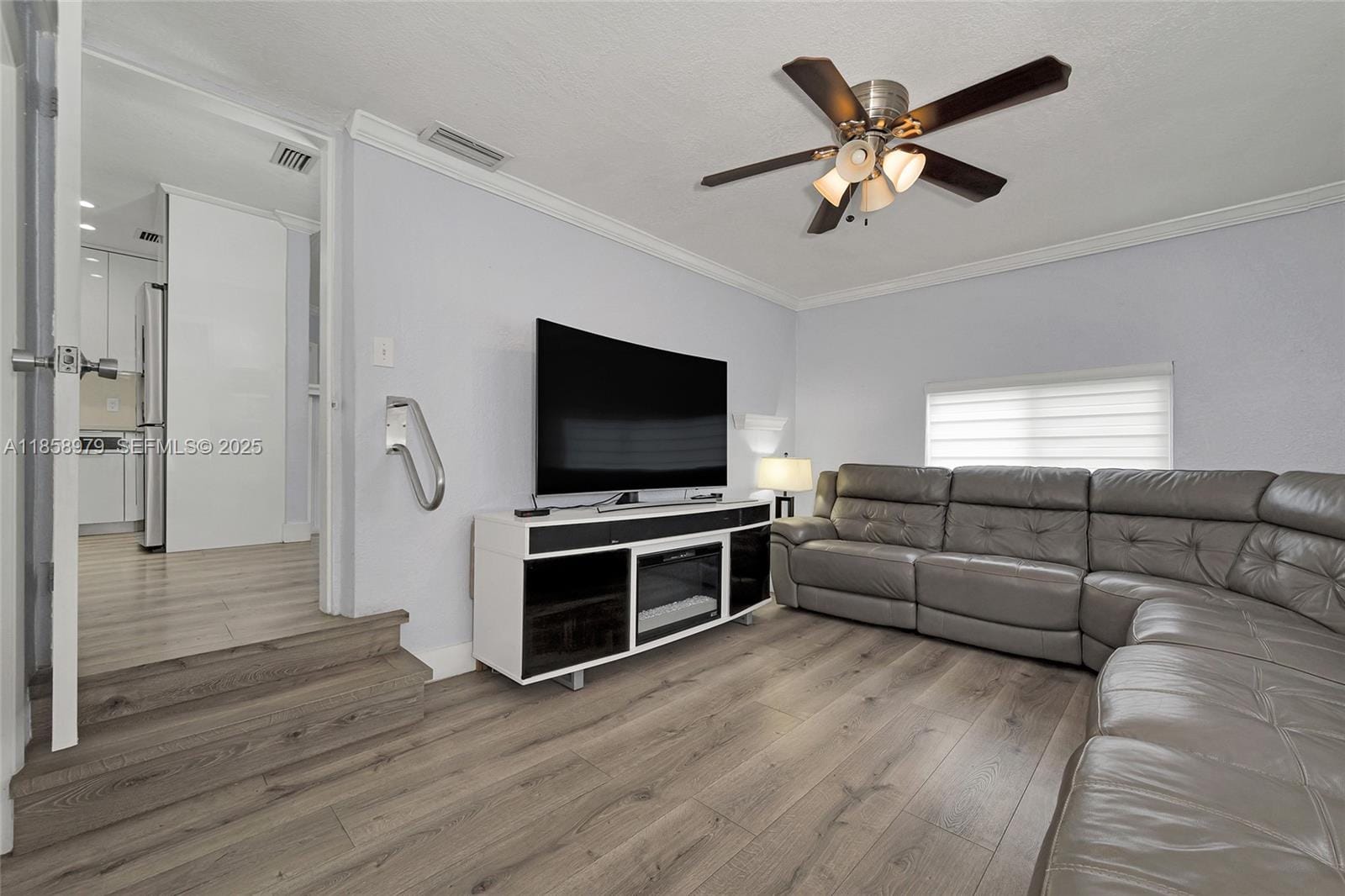 941 NW 40th Avenue, Miami, FL 33126 photo 13
