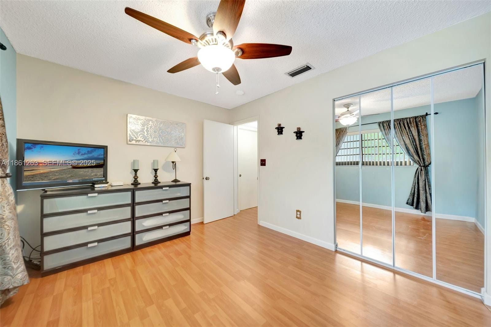 18224 Mediterranean Boulevard 6-1706 — photo 12