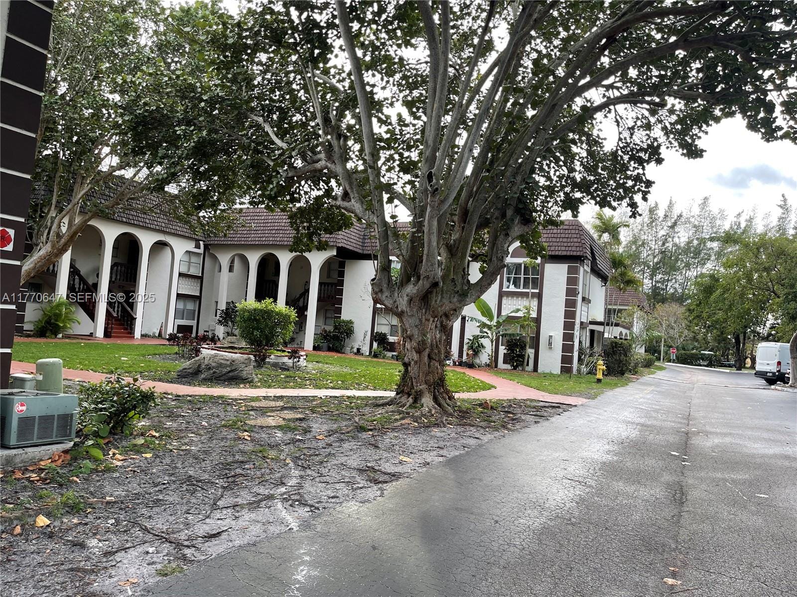 6175 NW 57th Street 116 — photo 12