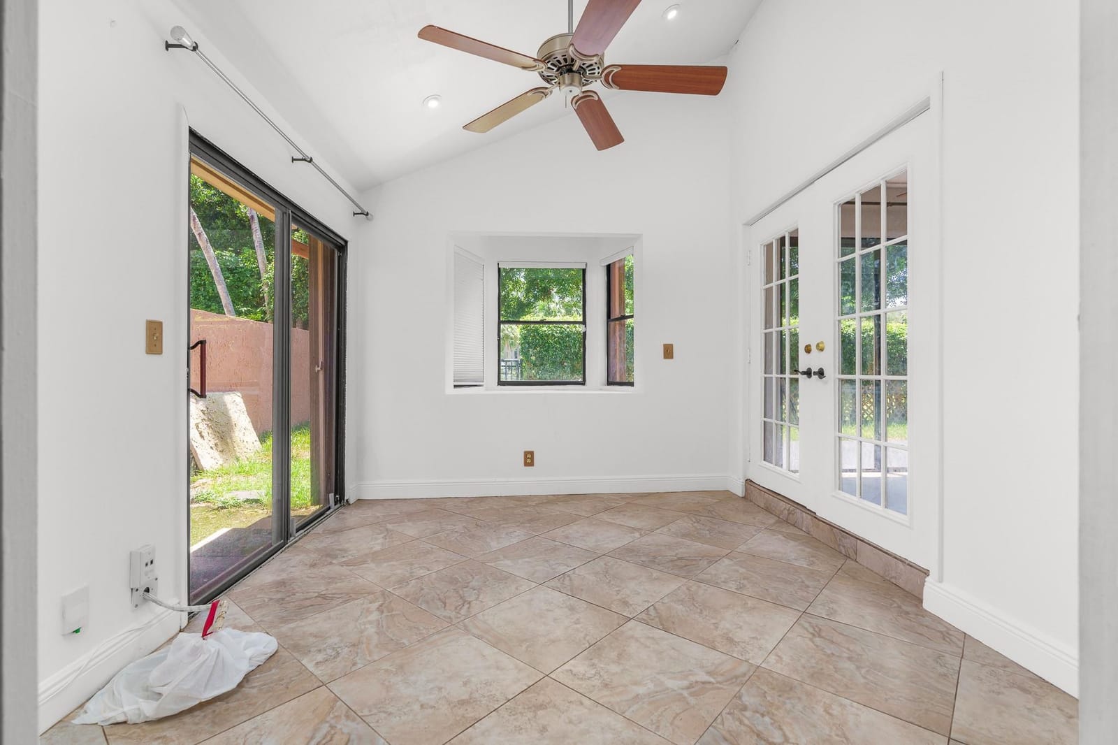 749 NW 40th Terrace, Deerfield Beach, FL 33442 photo 18