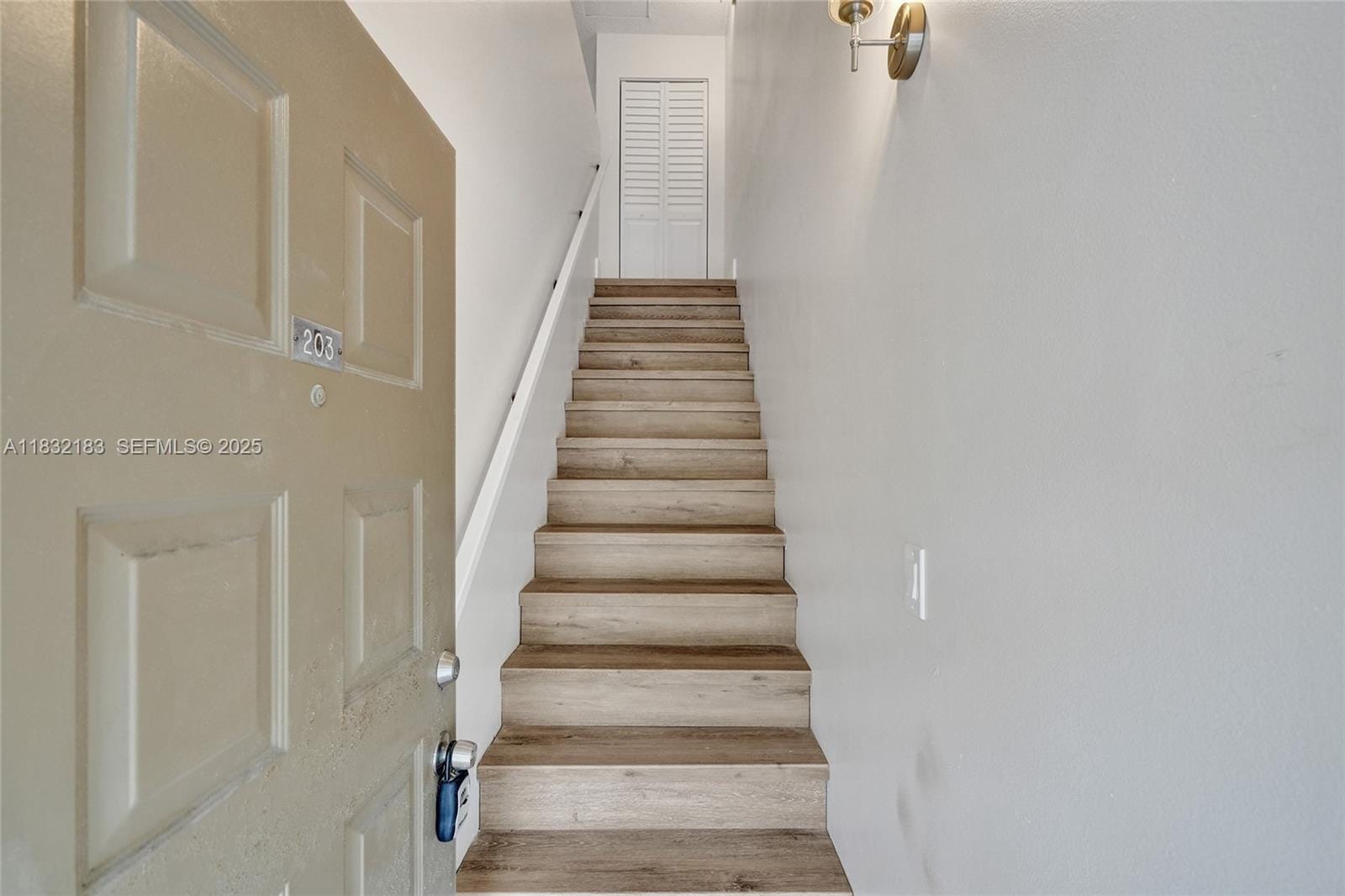 303 Gardens Drive 203 — photo 4