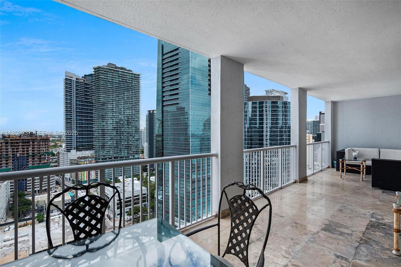 170 SE 14th Street 2805, Miami, FL 33131 photo 15