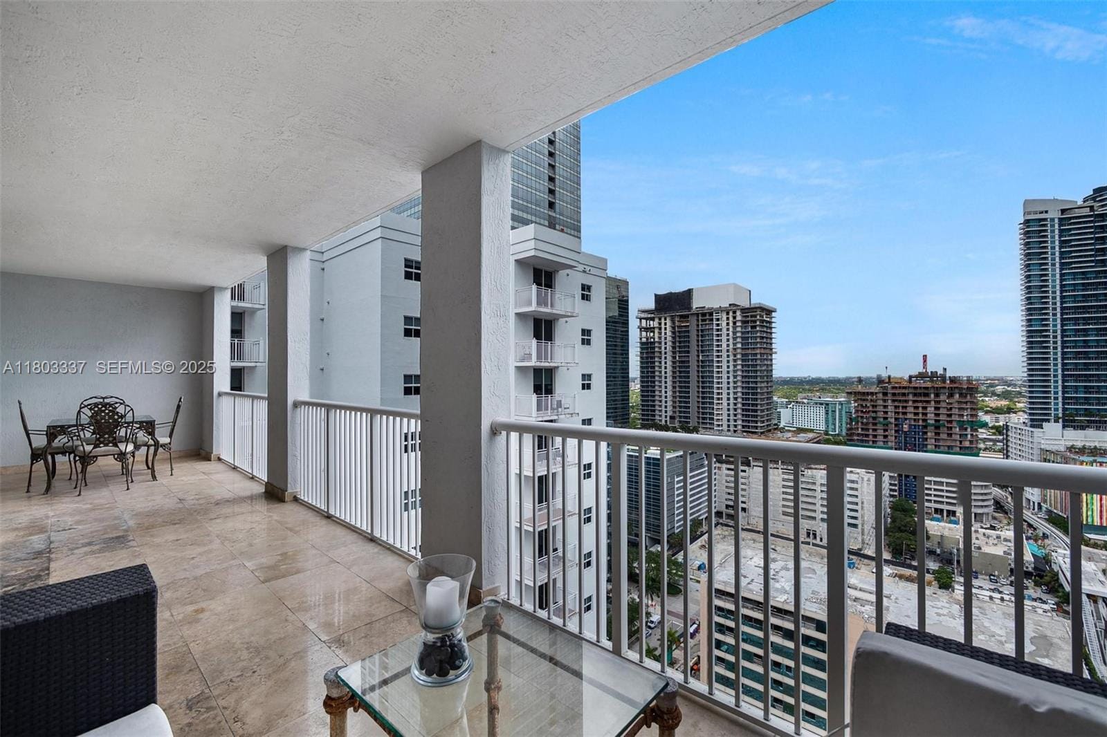 170 SE 14th Street 2805, Miami, FL 33131 photo 16