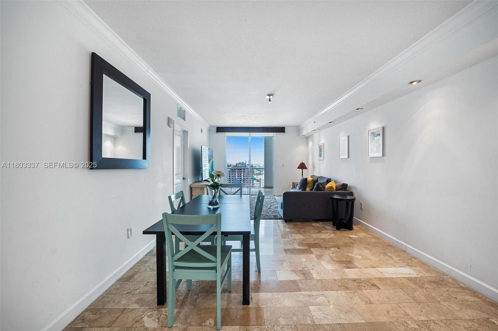 170 SE 14th Street 2805, Miami, FL 33131 photo 5