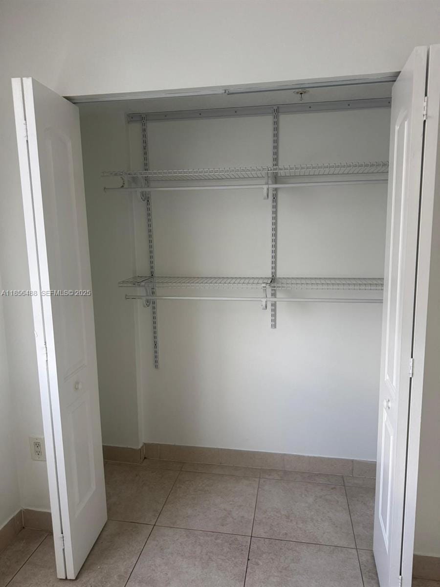 2647 NW 25th Avenue 507, Miami, FL 33142 photo 16