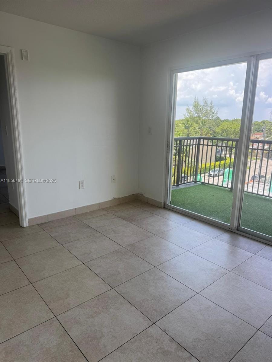 2647 NW 25th Avenue 507 — photo 8