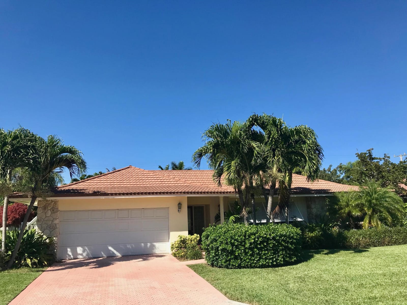 839 Malaga Drive, Boca Raton, FL 33432 photo 2