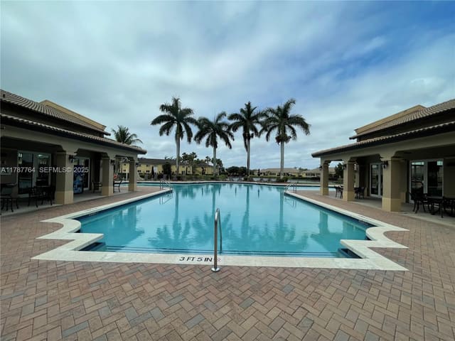 3360 NE 14th Drive 105-30, Homestead, FL 33033
