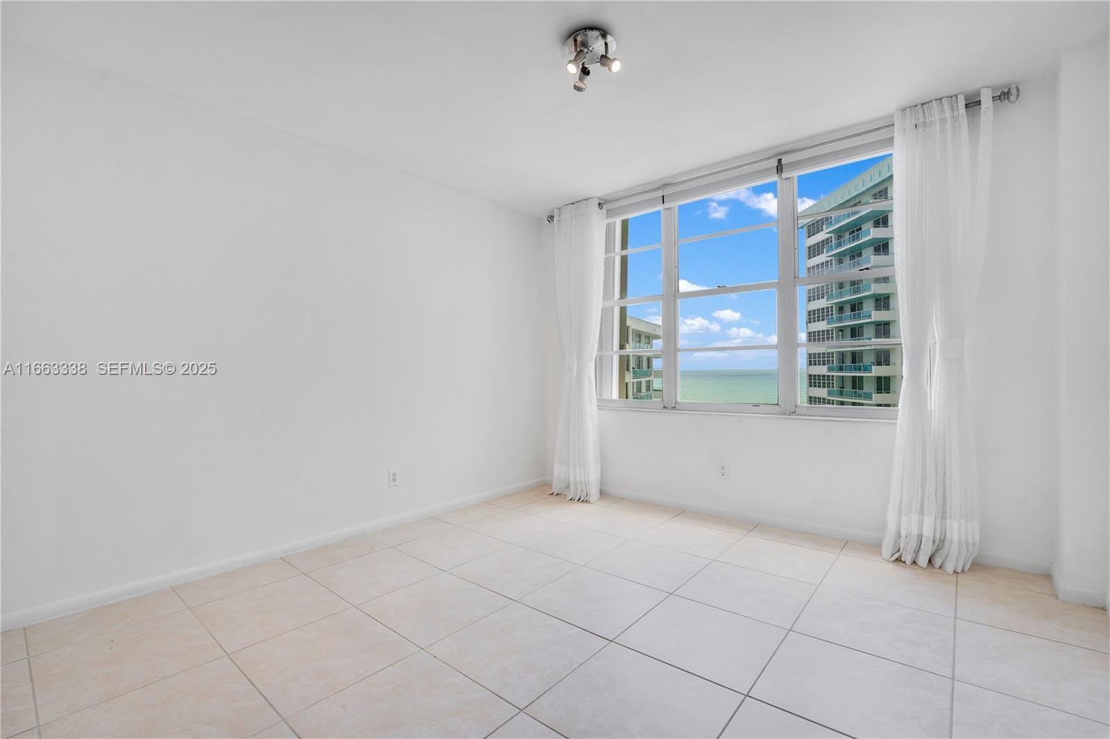 5151 Collins Avenue 925, Miami Beach, FL 33140 photo 13