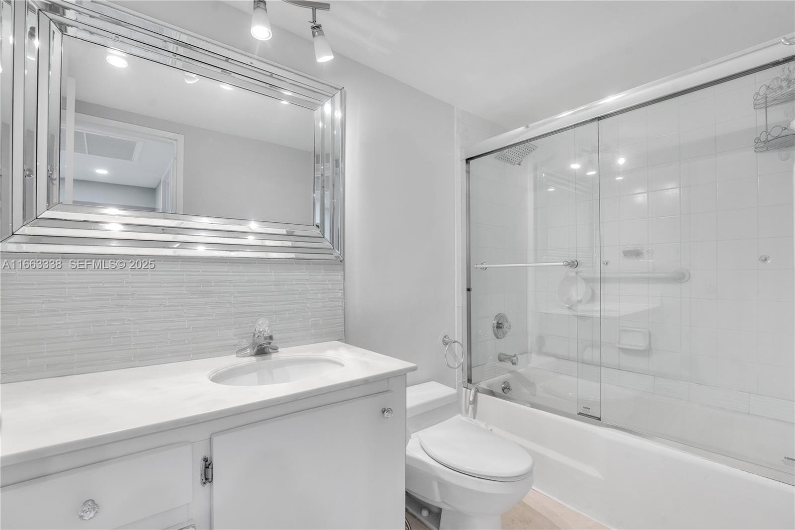 5151 Collins Avenue 925, Miami Beach, FL 33140 photo 18