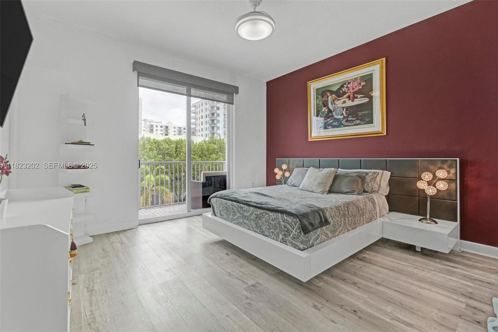 2138 Van Buren Street 605 — photo 12